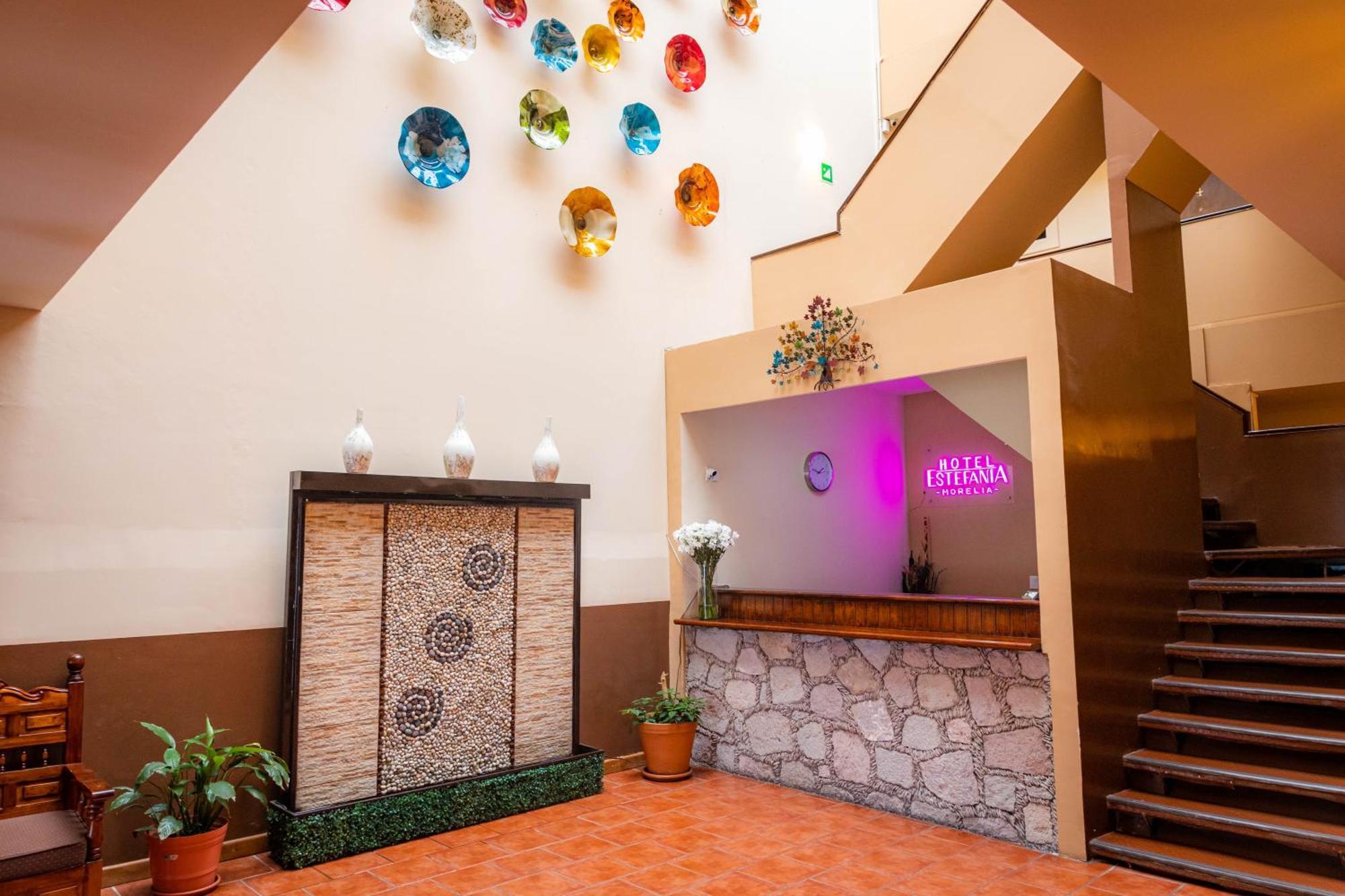Hotel Estefania Morelia Exterior photo