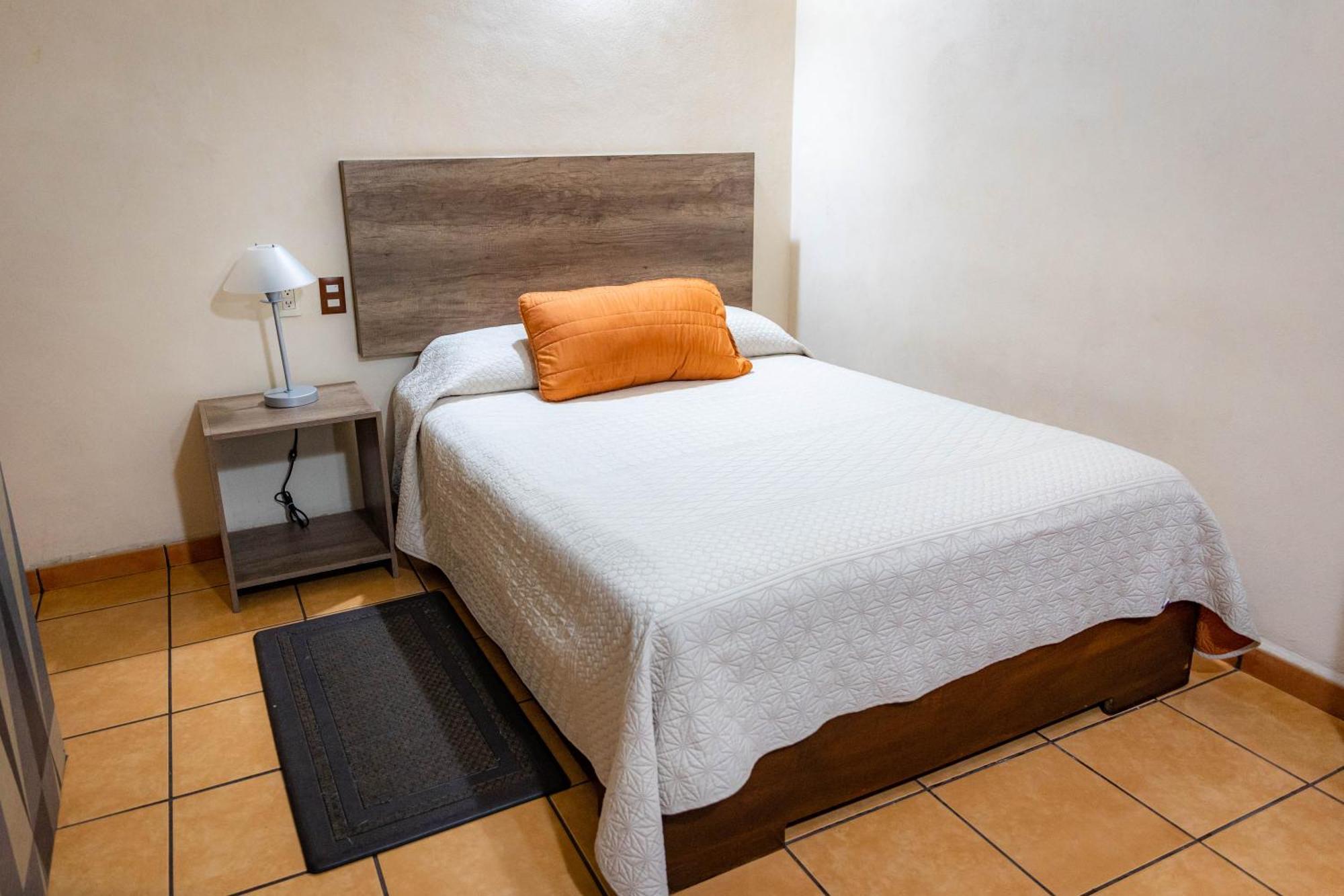 Hotel Estefania Morelia Exterior photo