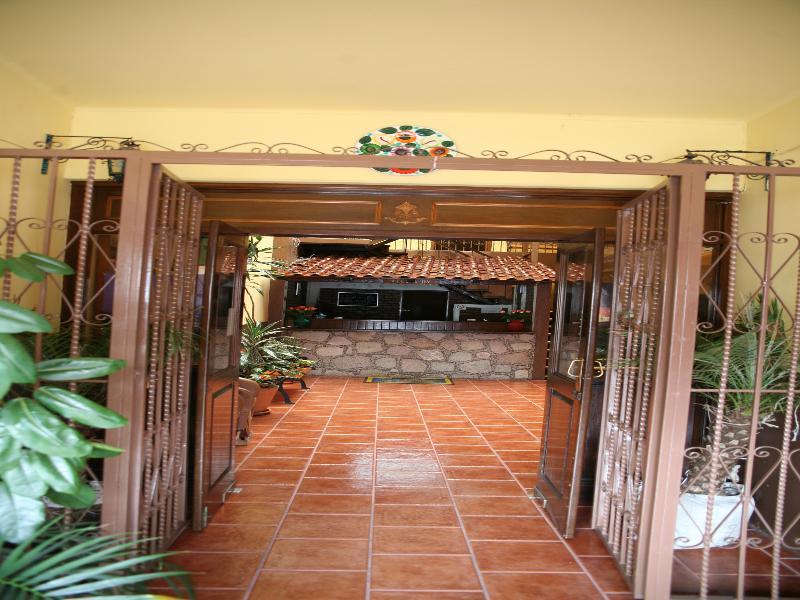 Hotel Estefania Morelia Exterior photo