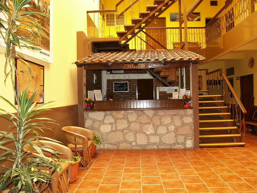 Hotel Estefania Morelia Exterior photo