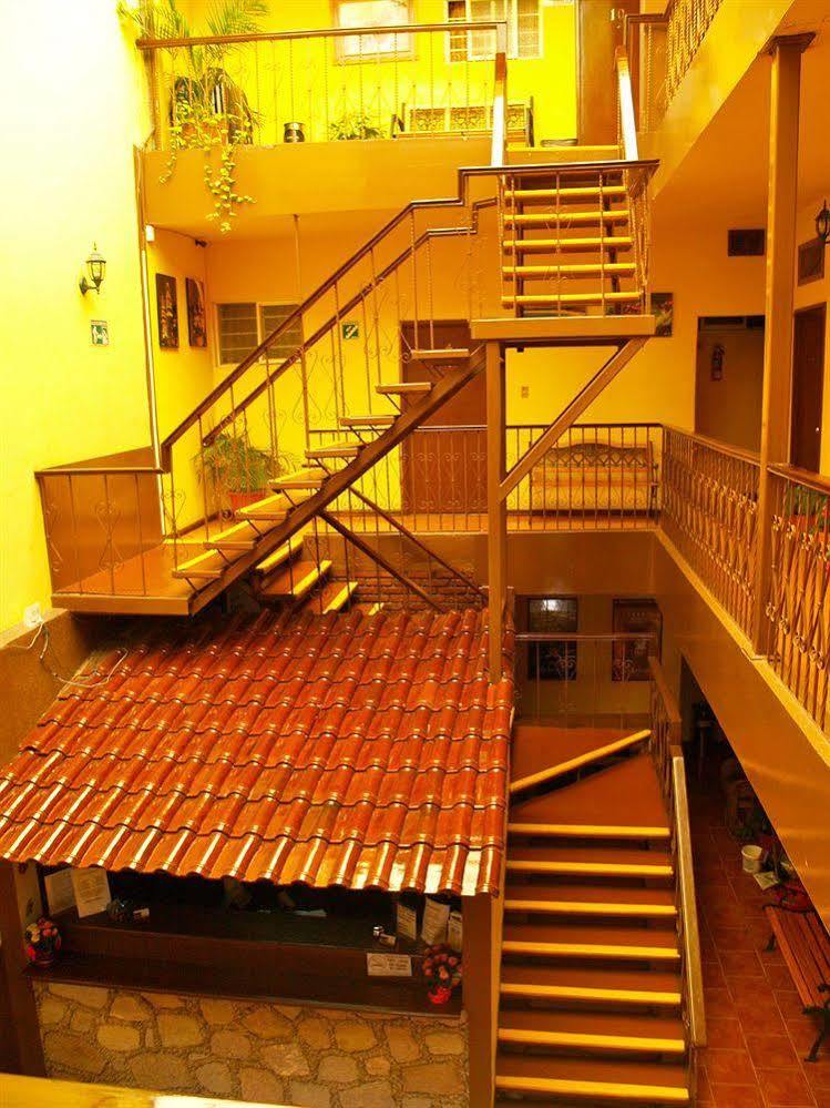 Hotel Estefania Morelia Exterior photo